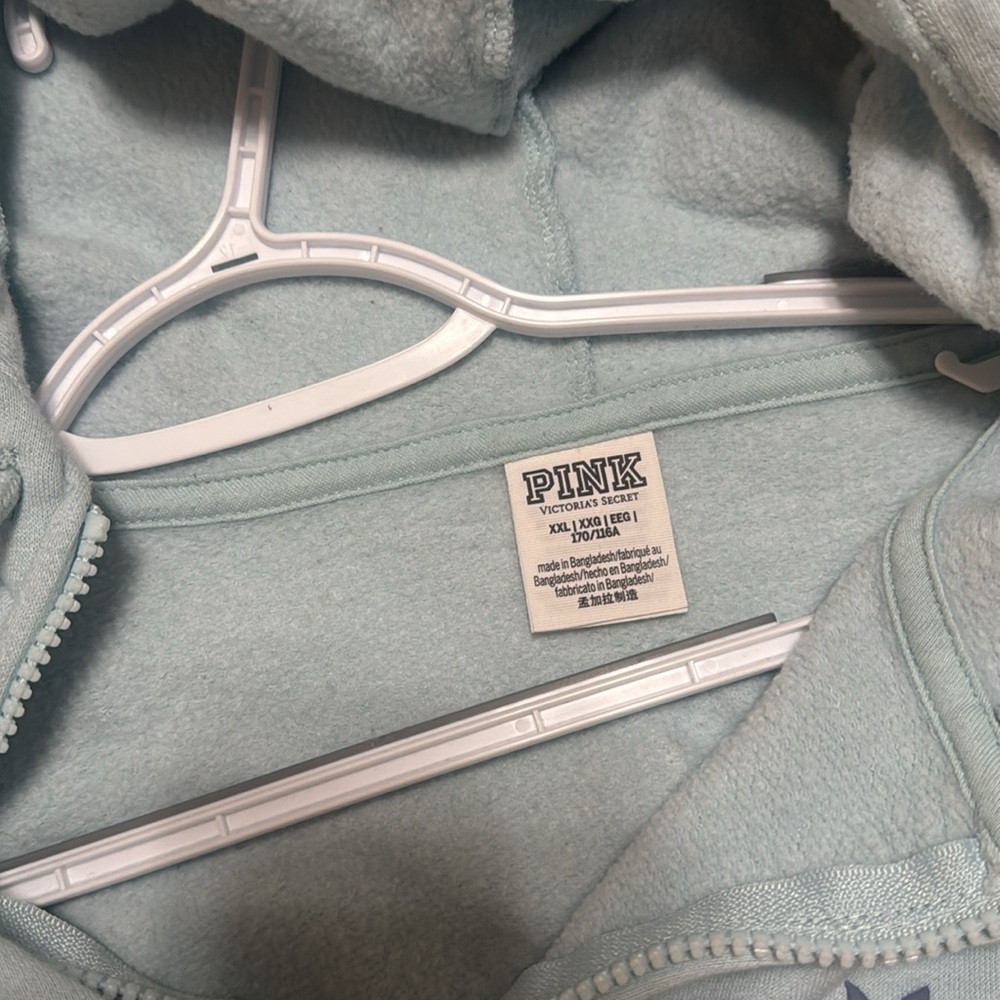 VS Pink jacket, size XXL - Picture 2 of 3